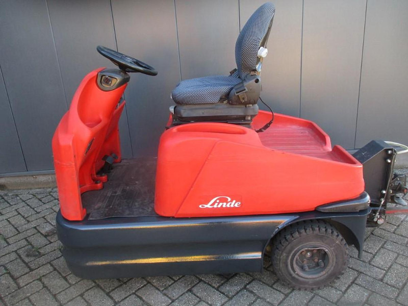 Linde P 60 - Складской тягач: фото 1 Linde P 60 - Складской тягач: фото 1