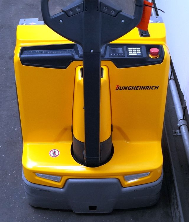 Jungheinrich EJE C20 - Тележка: фото 3 Jungheinrich EJE C20 - Тележка: фото 3