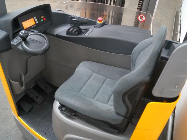 Jungheinrich ETV216 - Ричтрак: фото 3 Jungheinrich ETV216 - Ричтрак: фото 3