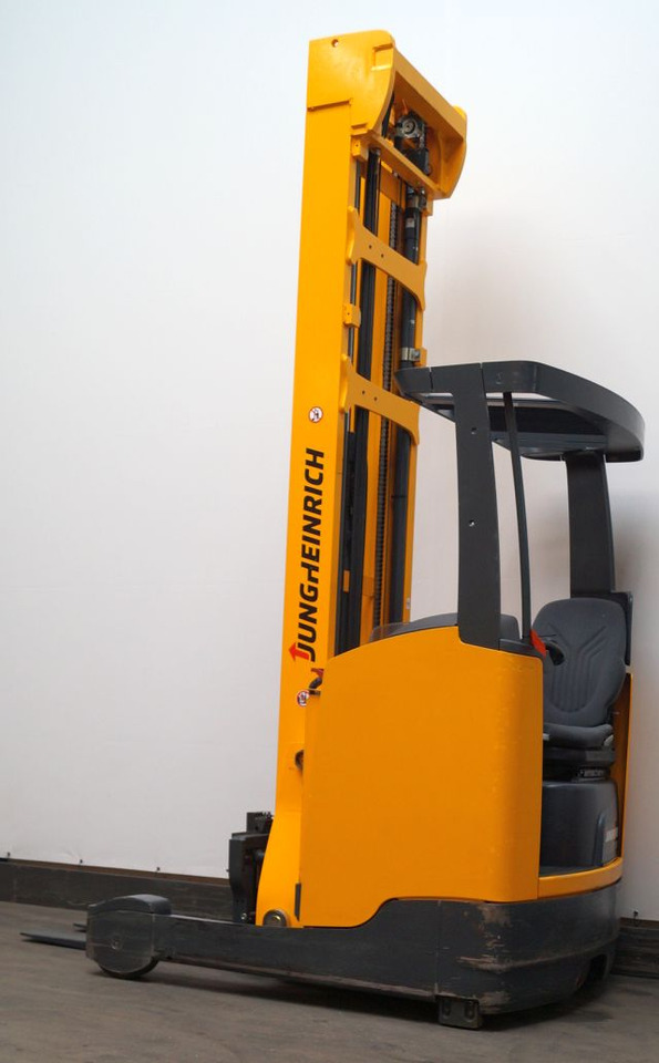 Jungheinrich ETV216 - Ричтрак: фото 1 Jungheinrich ETV216 - Ричтрак: фото 1