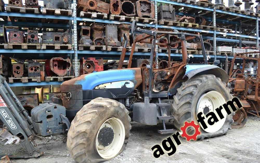 New Holland części TM 155 165 175 140 120 silnik most skrzynia zwolnica piasta zębatka układ obudowa - Коробка передач для Сельскохозяйственной техники: фото 1 New Holland części TM 155 165 175 140 120 silnik most skrzynia zwolnica piasta zębatka układ obudowa - Коробка передач для Сельскохозяйственной техники: фото 1