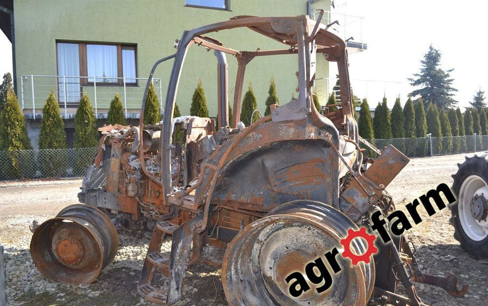 New Holland części używane T6.150 T6.120 T6.140 silnik most skrzynia zwolnica piasta zębatka układ - Коробка передач для Сельскохозяйственной техники: фото 2 New Holland części używane T6.150 T6.120 T6.140 silnik most skrzynia zwolnica piasta zębatka układ - Коробка передач для Сельскохозяйственной техники: фото 2