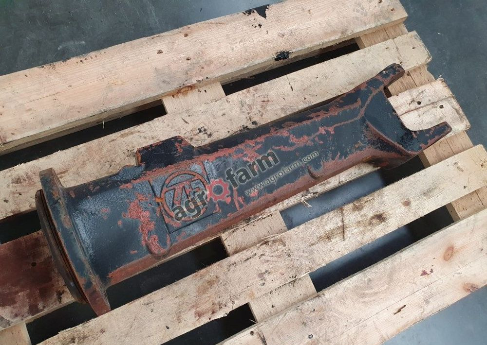 OBUDOWA MOSTU CASE 1056 1256 XL 4472453350 - Трансмиссия: фото 1 OBUDOWA MOSTU CASE 1056 1256 XL 4472453350 - Трансмиссия: фото 1