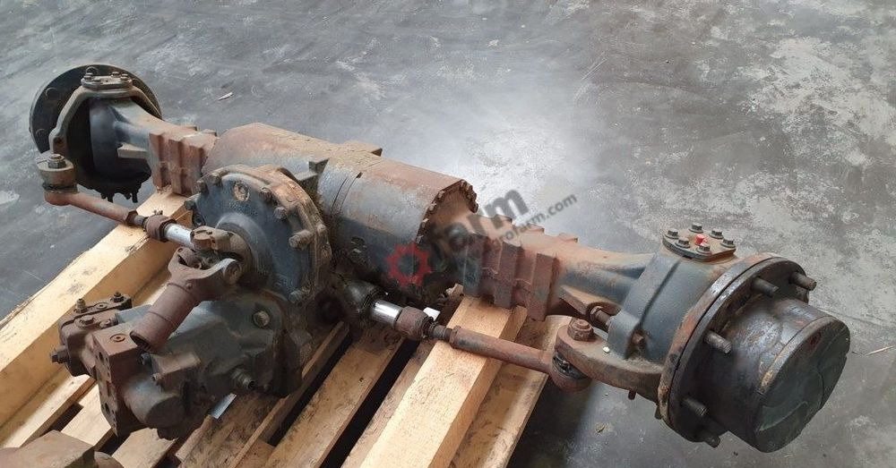 Przedni most, oś Massey Ferguson 8925 4240058M1 - Трансмиссия: фото 3 Przedni most, oś Massey Ferguson 8925 4240058M1 - Трансмиссия: фото 3