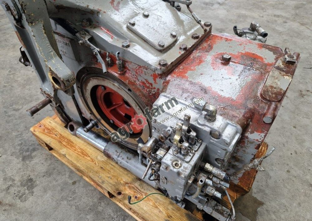 Tylny most Massey Ferguson 2640 - Трансмиссия: фото 3 Tylny most Massey Ferguson 2640 - Трансмиссия: фото 3