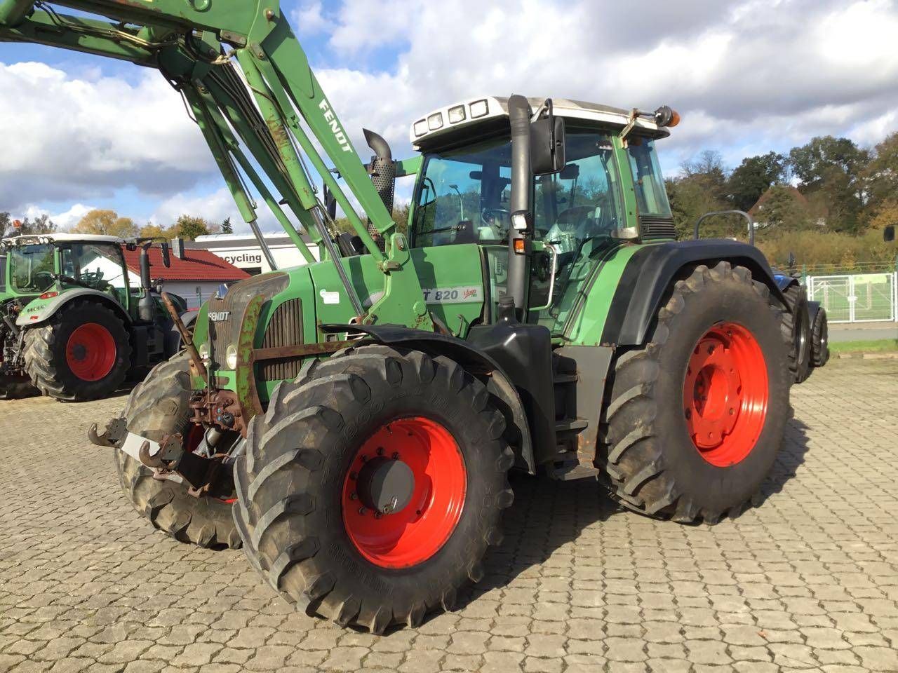 Трактор Fendt 820 Vario: фото 7