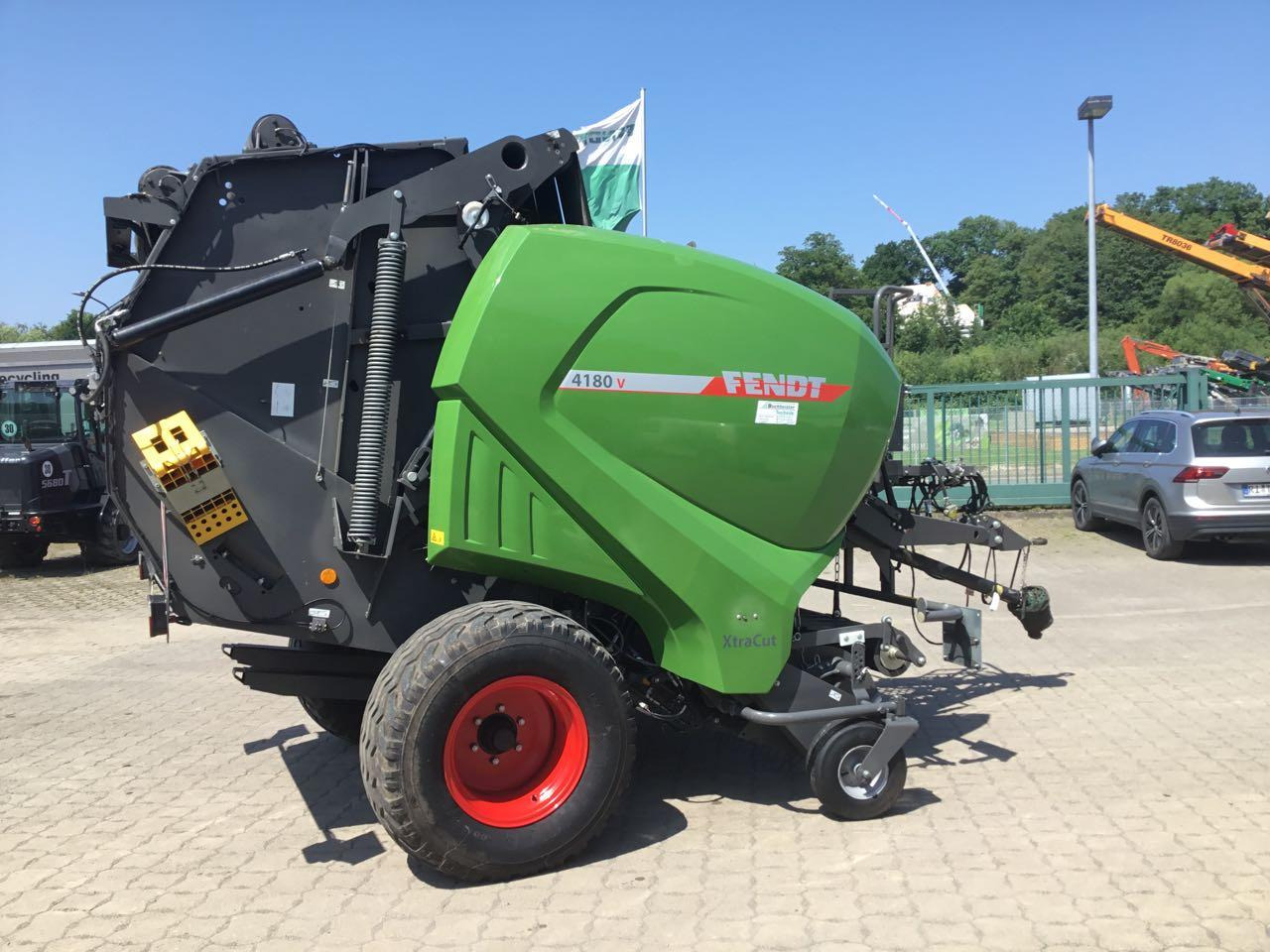 Fendt Rotana 4180 V Xtra - Пресс-подборщик рулонный: фото 2 Fendt Rotana 4180 V Xtra - Пресс-подборщик рулонный: фото 2