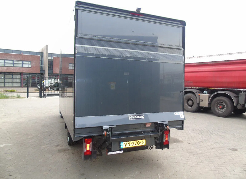 Iveco Daily 35C13 + LIFT + EURO 5 - Фургон с закрытым кузовом: фото 5 Iveco Daily 35C13 + LIFT + EURO 5 - Фургон с закрытым кузовом: фото 5