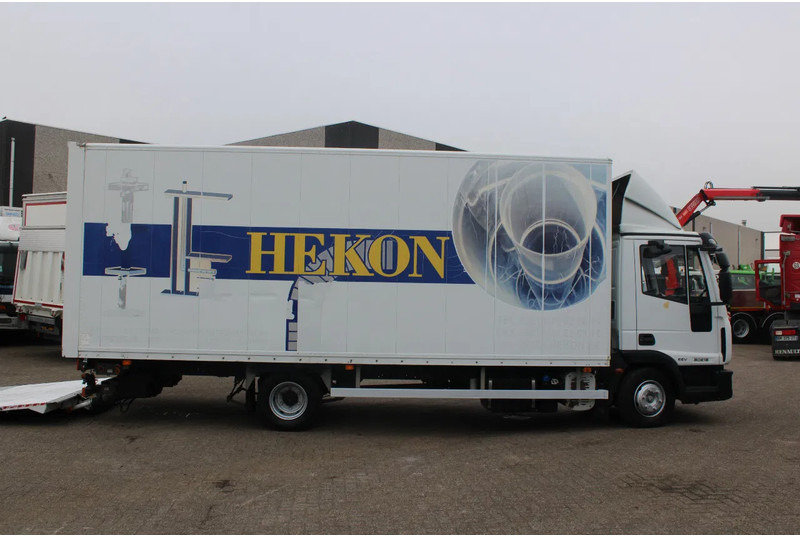 Iveco Eurocargo 80E18 + MANUAL + EURO 5 - Грузовик с закрытым кузовом: фото 3 Iveco Eurocargo 80E18 + MANUAL + EURO 5 - Грузовик с закрытым кузовом: фото 3