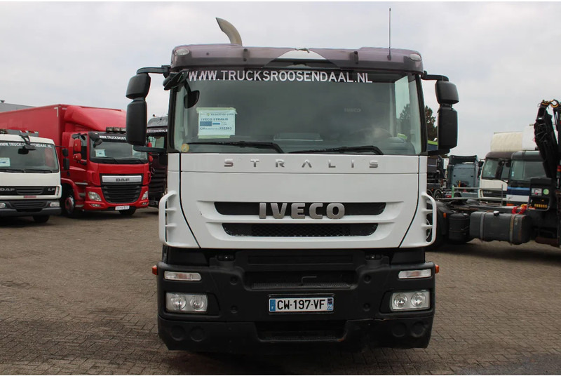 Iveco Stralis 360 + HOOKSYSTEM - Крюковой мультилифт: фото 3 Iveco Stralis 360 + HOOKSYSTEM - Крюковой мультилифт: фото 3