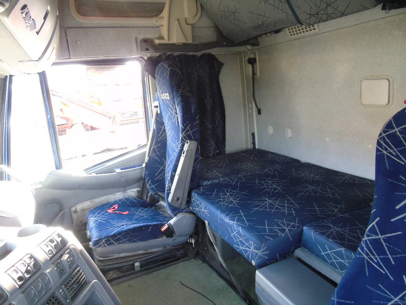 Грузовик с закрытым кузовом Iveco Stralis 430 + 6X2 + LIFT: фото 10