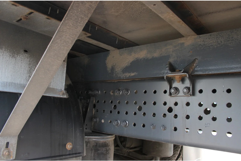 Грузовик с закрытым кузовом Mercedes-Benz Antos 1830 + EURO 6 + NICE TRUCK: фото 18