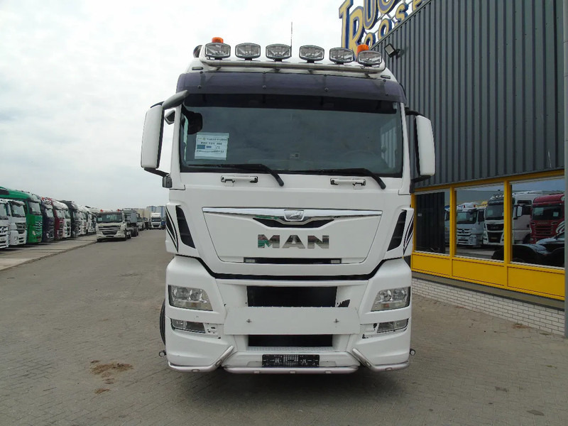 MAN TGX 26.480 + 6x2 + retarder + euro 6 - Тягач: фото 2 MAN TGX 26.480 + 6x2 + retarder + euro 6 - Тягач: фото 2