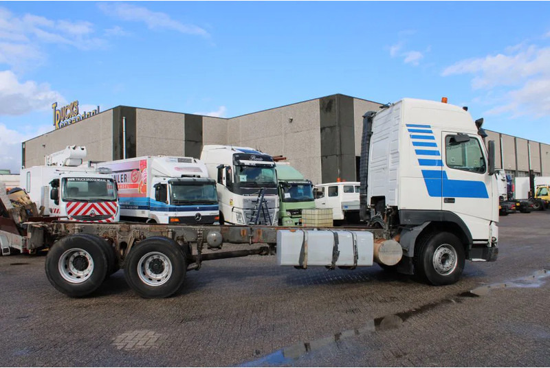 Грузовик-шасси Volvo FH 12.420 + Euro 2 + 6x2 + Manual: фото 6