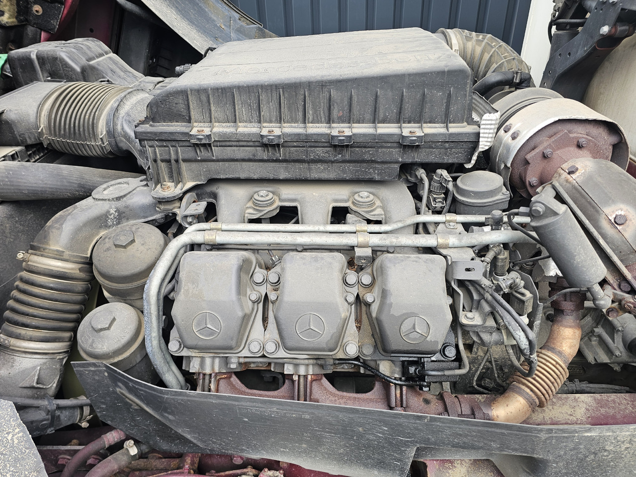 MERCEDES-BENZ ACTROS MP3/ OM501LA V6 / COMPLETE ENGINE / TOP CONDITION: 565k KM!! - Двигатель: фото 3 MERCEDES-BENZ ACTROS MP3/ OM501LA V6 / COMPLETE ENGINE / TOP CONDITION: 565k KM!! - Двигатель: фото 3