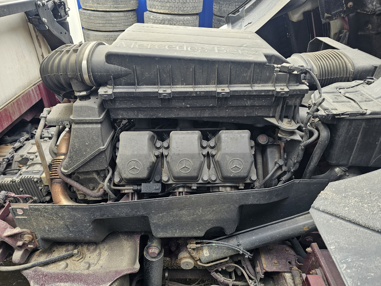 MERCEDES-BENZ ACTROS MP3/ OM501LA V6 / COMPLETE ENGINE / TOP CONDITION: 565k KM!! - Двигатель: фото 2 MERCEDES-BENZ ACTROS MP3/ OM501LA V6 / COMPLETE ENGINE / TOP CONDITION: 565k KM!! - Двигатель: фото 2