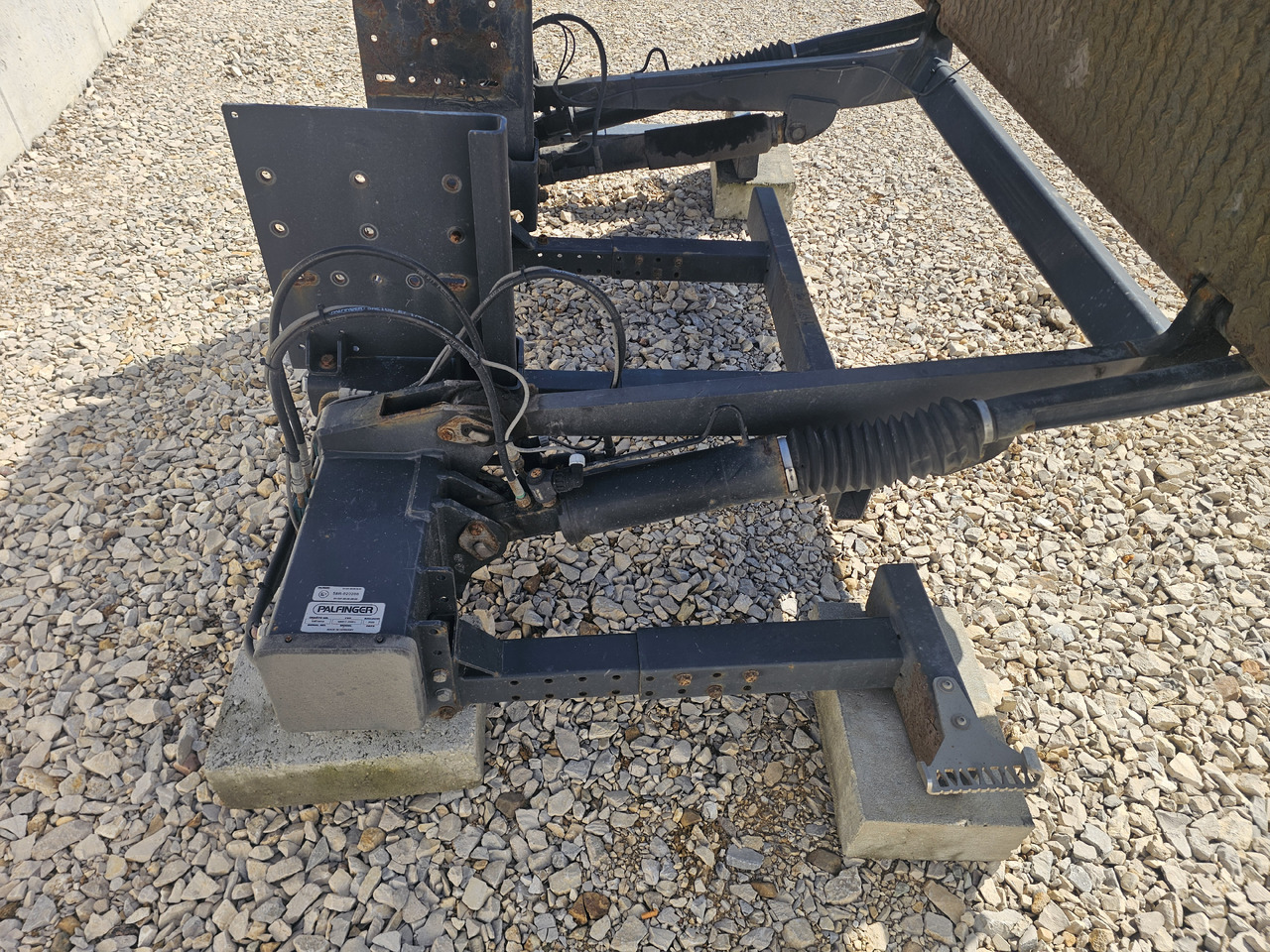 Гидроборт PALFINGER MBB C 2000 L / 2020 / 2000KG: фото 7 Гидроборт PALFINGER MBB C 2000 L / 2020 / 2000KG: фото 7