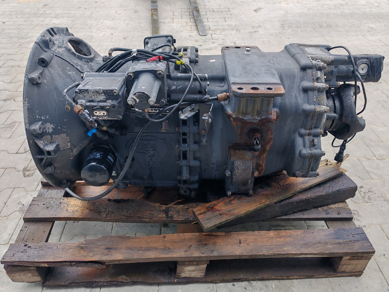 SCANIA GEARBOX / GRSO905 / COMPLETE / WORLDWIDE DELIVERY - Коробка передач: фото 4 SCANIA GEARBOX / GRSO905 / COMPLETE / WORLDWIDE DELIVERY - Коробка передач: фото 4