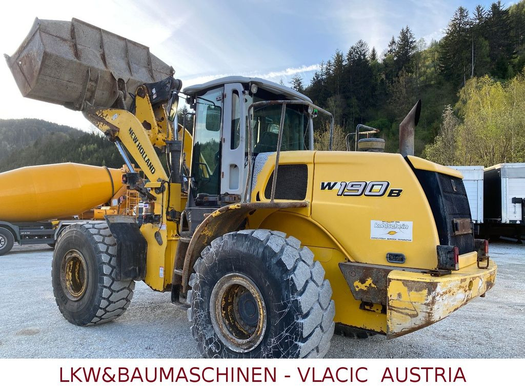 New Holland W190 B  - Колёсный погрузчик: фото 5 New Holland W190 B  - Колёсный погрузчик: фото 5