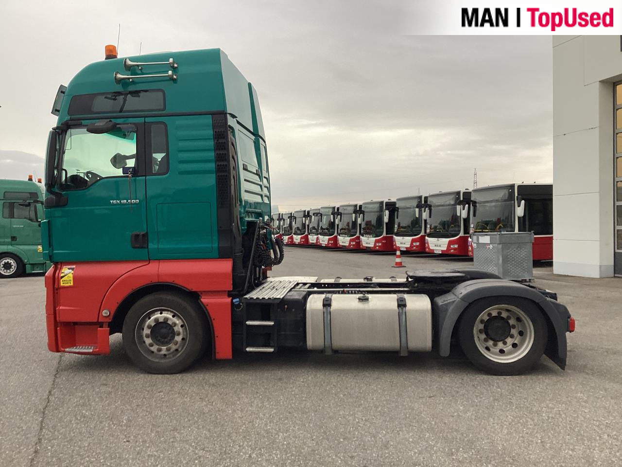 MAN TGX 18.500 4X2 LLS-U - Тягач: фото 2 MAN TGX 18.500 4X2 LLS-U - Тягач: фото 2