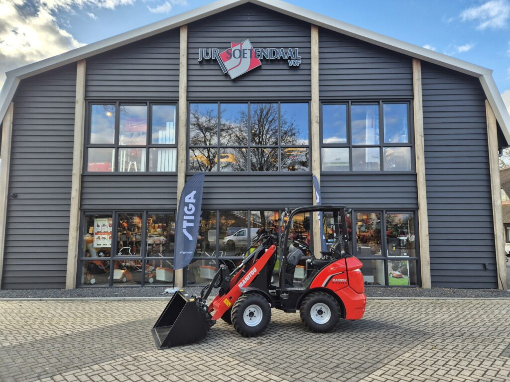MANITOU MLA 2-25H miniloader - Компактный фронтальный погрузчик: фото 1 MANITOU MLA 2-25H miniloader - Компактный фронтальный погрузчик: фото 1