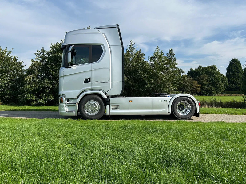 Scania 660S V8 NGS | 4x2 NB | 6 BALON SUSPENSION | RETARDER | FULL-AIR | PTO PREP. | PARK-COOLER | - Тягач: фото 2 Scania 660S V8 NGS | 4x2 NB | 6 BALON SUSPENSION | RETARDER | FULL-AIR | PTO PREP. | PARK-COOLER | - Тягач: фото 2
