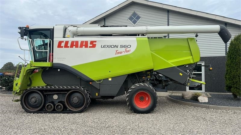 Claas LEXION 560 Med ny bælter og 4wd - Зерноуборочный комбайн: фото 5 Claas LEXION 560 Med ny bælter og 4wd - Зерноуборочный комбайн: фото 5