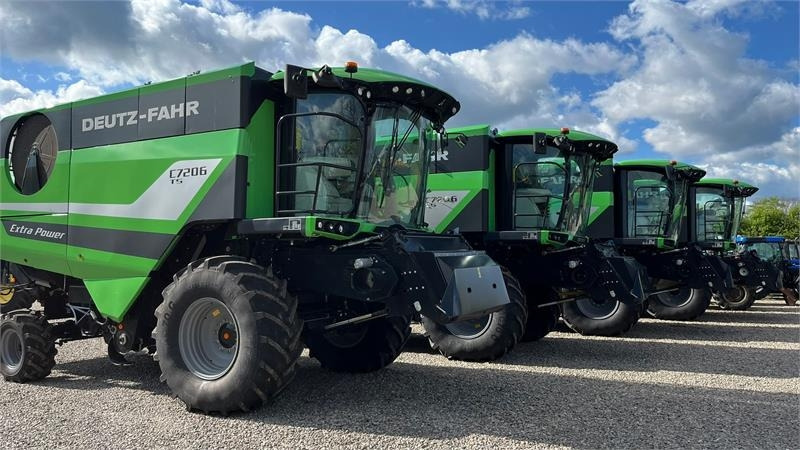 Deutz-fahr C7206 With 24feed - 7.2m header. New and unused Co - Зерноуборочный комбайн: фото 2 Deutz-fahr C7206 With 24feed - 7.2m header. New and unused Co - Зерноуборочный комбайн: фото 2