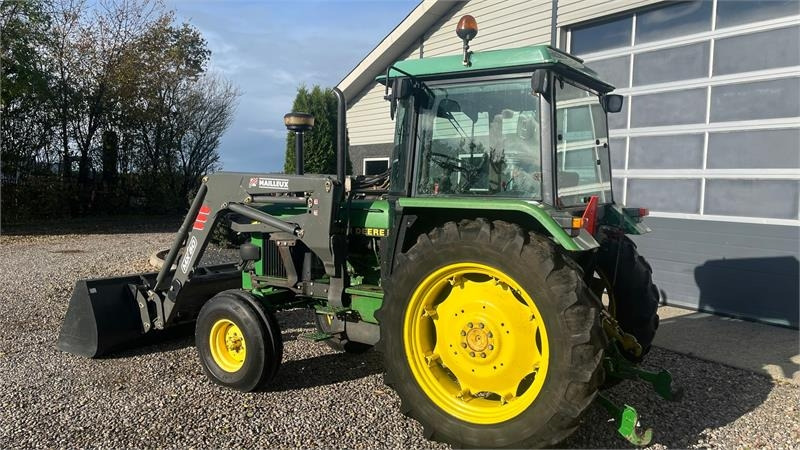 John Deere 2850 Med frontlæsser - Трактор: фото 3 John Deere 2850 Med frontlæsser - Трактор: фото 3