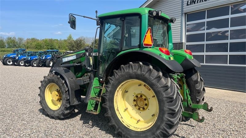 John Deere 6620 AP Med frontlæsser. Skal have lavet gearkasse - Трактор: фото 3 John Deere 6620 AP Med frontlæsser. Skal have lavet gearkasse - Трактор: фото 3