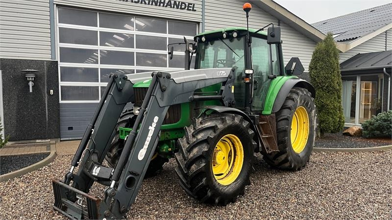 John Deere 6820 Med frontlæsser - Трактор: фото 2 John Deere 6820 Med frontlæsser - Трактор: фото 2