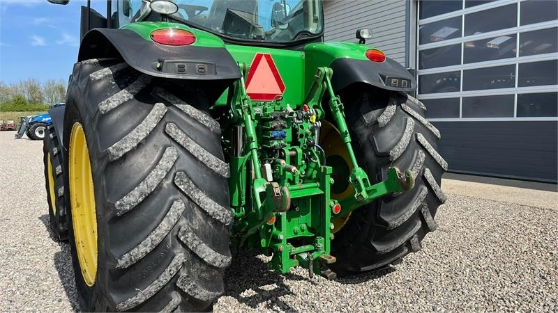 John Deere 7230R Med frontlift. Stor stærk traktor til små pe - Трактор: фото 4 John Deere 7230R Med frontlift. Stor stærk traktor til små pe - Трактор: фото 4