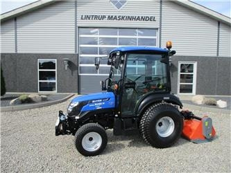 Solis 26 HST Med kabine, Turf dæk og frontlift samt fron - Трактор: фото 1 Solis 26 HST Med kabine, Turf dæk og frontlift samt fron - Трактор: фото 1