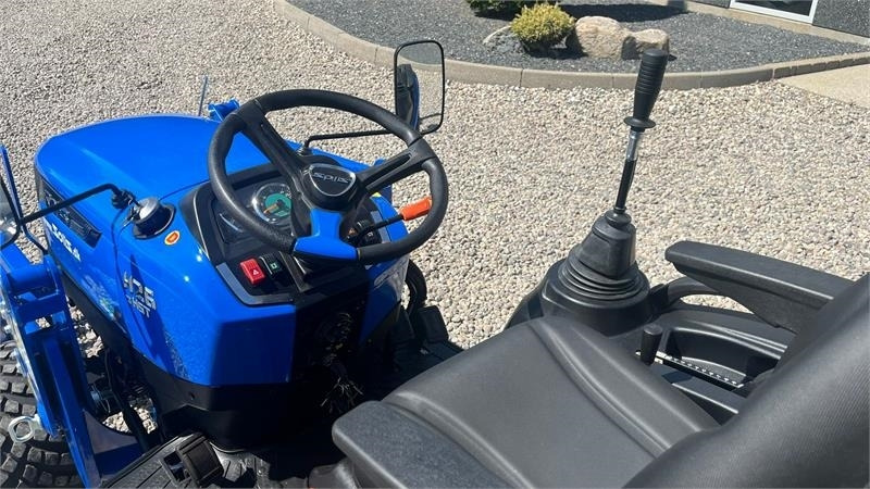 Solis H26 HST Med Frontlæsser og GardenPro dæk - Коммунальный трактор: фото 5 Solis H26 HST Med Frontlæsser og GardenPro dæk - Коммунальный трактор: фото 5