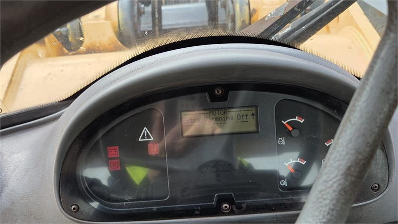 Volvo 330D med skovl  - Колёсный погрузчик: фото 5 Volvo 330D med skovl  - Колёсный погрузчик: фото 5