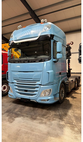 DAF XF 530 FTN CRANE/GRUE/KRAN FASSI 54 TM!! - Тягач: фото 1 DAF XF 530 FTN CRANE/GRUE/KRAN FASSI 54 TM!! - Тягач: фото 1