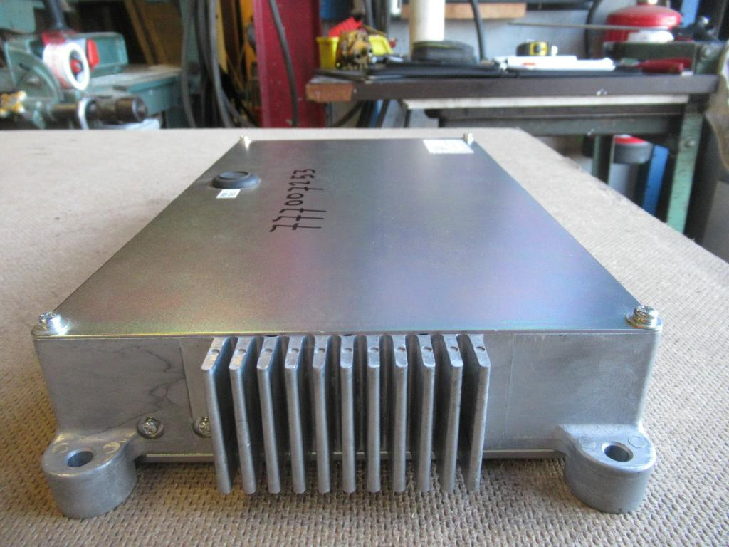 CNH YN22E00015F3 - Блок управления для Строительной техники: фото 2 CNH YN22E00015F3 - Блок управления для Строительной техники: фото 2