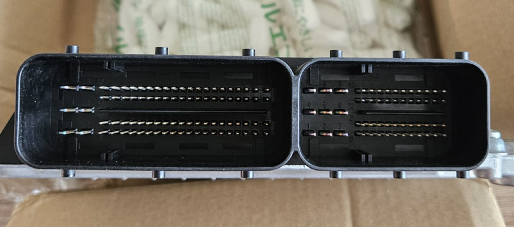 Case 48151885 - 90514296 - Блок управления для Строительной техники: фото 2 Case 48151885 - 90514296 - Блок управления для Строительной техники: фото 2