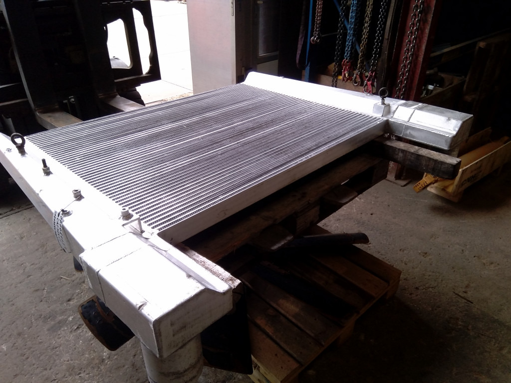 Caterpillar 365CL - - Интеркулер для Строительной техники: фото 2 Caterpillar 365CL - - Интеркулер для Строительной техники: фото 2