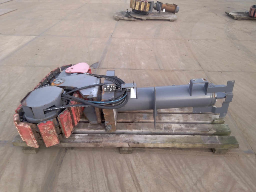 Dynapac PL1000F - - Запчасти ходовой части для Строительной техники: фото 4 Dynapac PL1000F - - Запчасти ходовой части для Строительной техники: фото 4