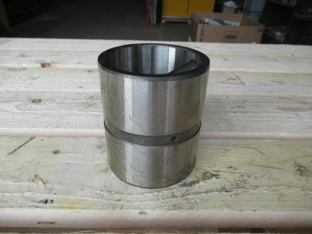 New Holland 71400119 - 6905395 - Поршень/ Кольцо/ Втулка для Строительной техники: фото 1 New Holland 71400119 - 6905395 - Поршень/ Кольцо/ Втулка для Строительной техники: фото 1