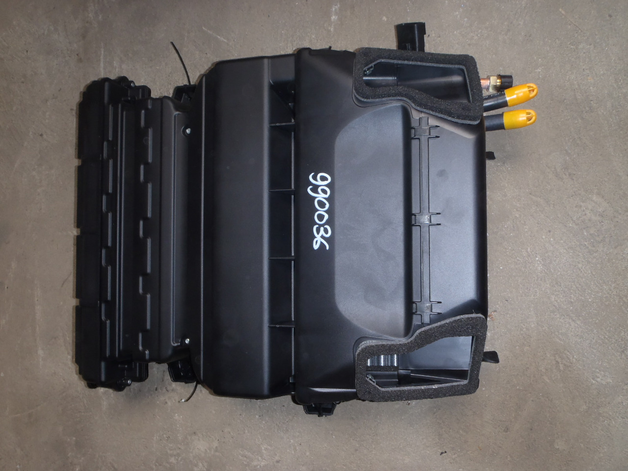 New Holland 84267544 - 84559084 - Отопление/ Вентиляция для Строительной техники: фото 2 New Holland 84267544 - 84559084 - Отопление/ Вентиляция для Строительной техники: фото 2