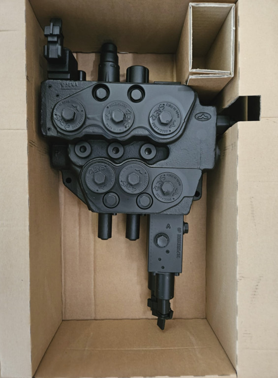 New Holland 84319698 - Гидравлический клапан для Строительной техники: фото 4 New Holland 84319698 - Гидравлический клапан для Строительной техники: фото 4