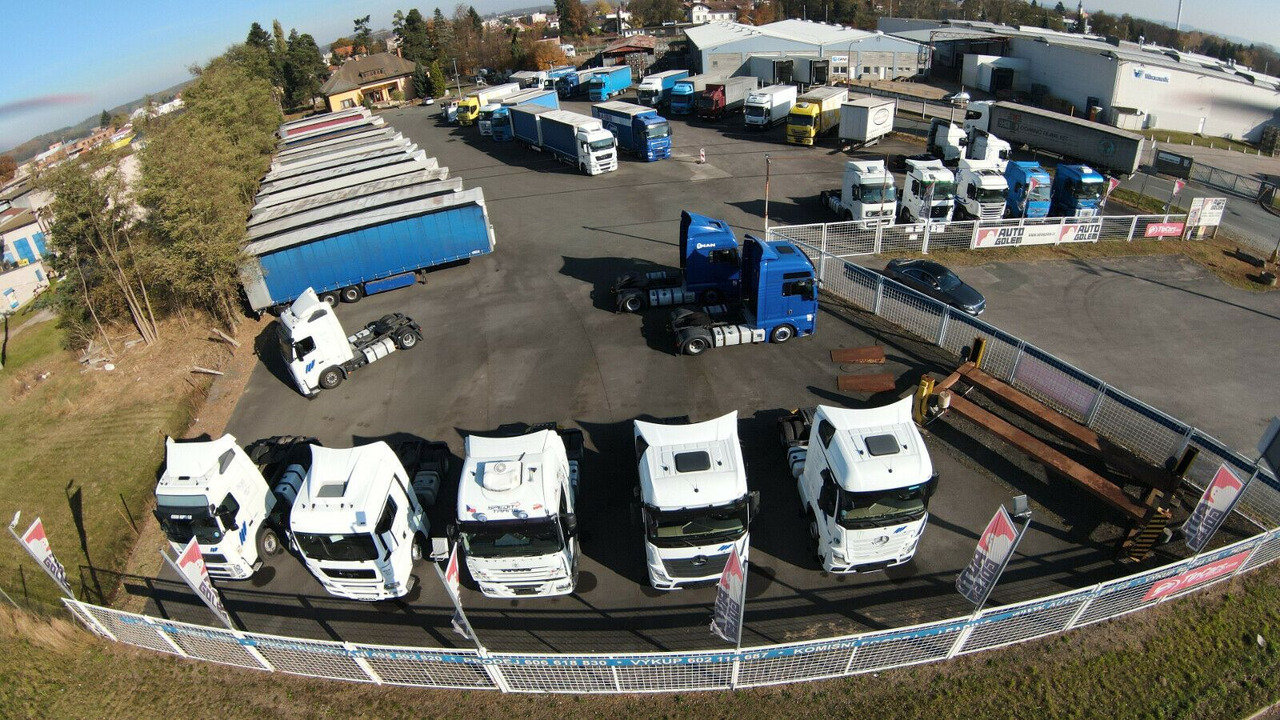 Тентованный полуприцеп Krone SD MEGA LINER: фото 12