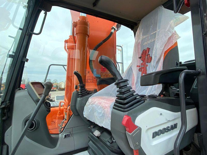 Doosan DX 225 LC - Гусеничный экскаватор: фото 5 Doosan DX 225 LC - Гусеничный экскаватор: фото 5