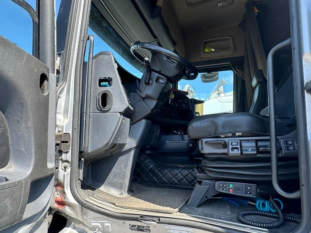 Scania R490LB6X2*4MNB serie nr 0098 - Грузовик с закрытым кузовом: фото 5 Scania R490LB6X2*4MNB serie nr 0098 - Грузовик с закрытым кузовом: фото 5