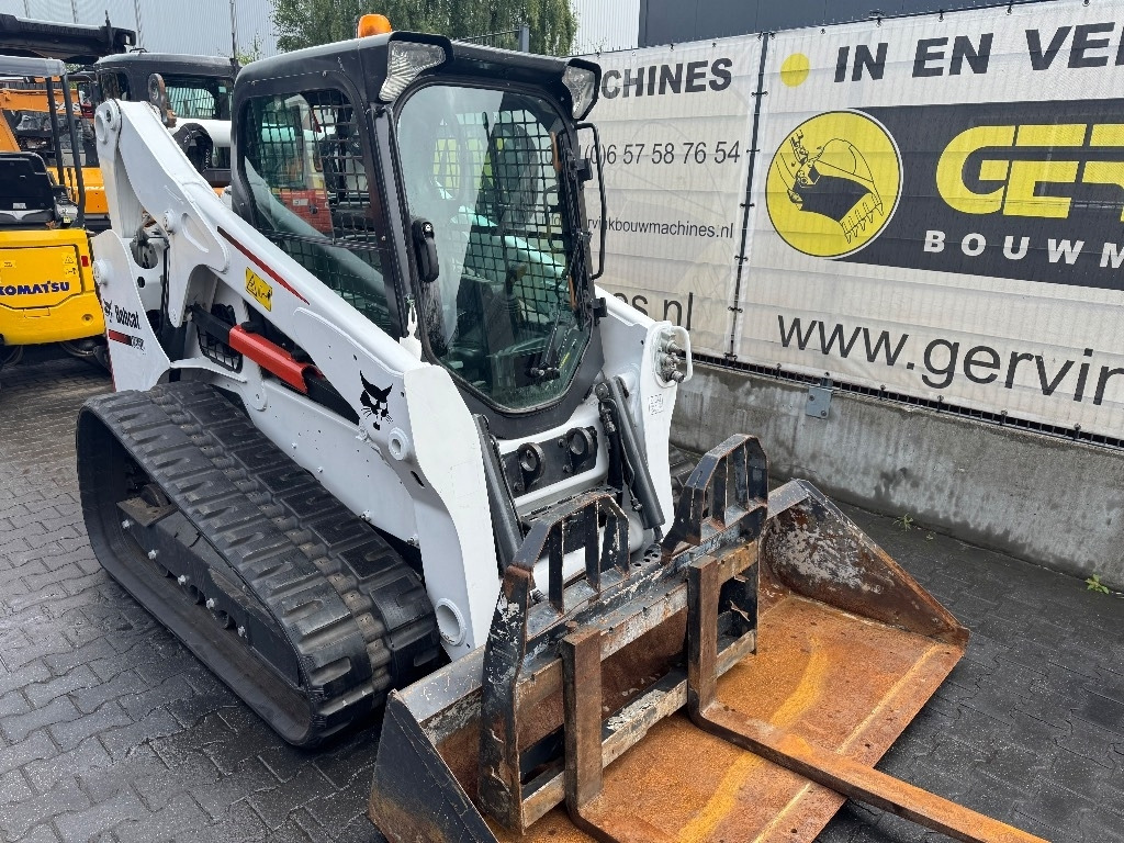 Bobcat T 650 - Мини-погрузчик с бортовым поворотом: фото 5 Bobcat T 650 - Мини-погрузчик с бортовым поворотом: фото 5