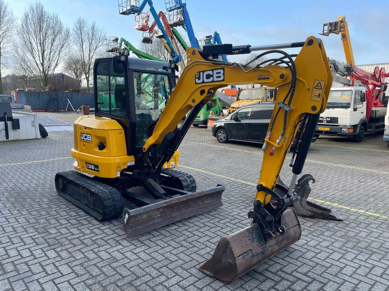 JCB 35Z-1 - Мини-экскаватор: фото 4 JCB 35Z-1 - Мини-экскаватор: фото 4