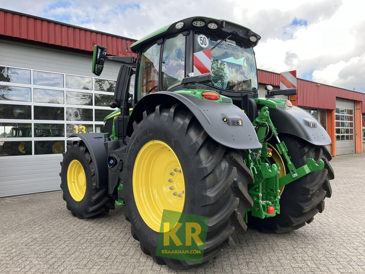 Новый Трактор 6R 230 John Deere: фото 7