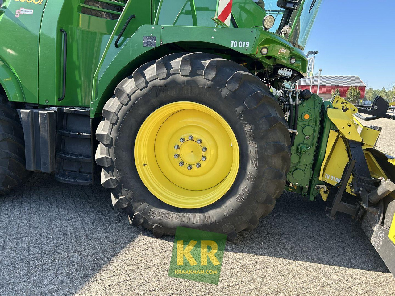 Кормоуборочный комбайн 8500 John Deere: фото 8